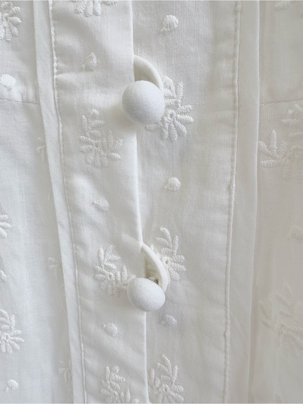 Cabi Midsummer White Dress #5943 Cotton Embroidered Size 8 - Picture 9 of 12
